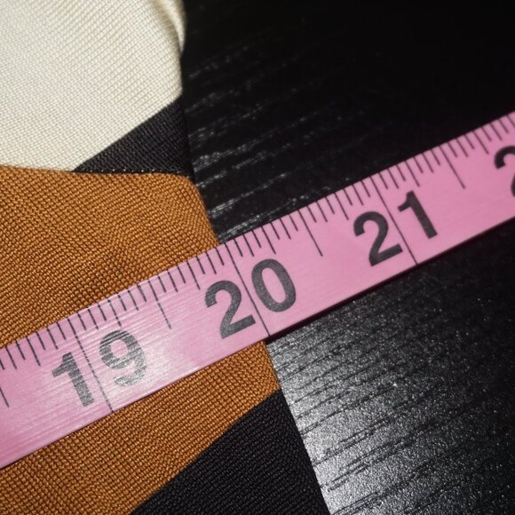 Diane Von Furstenberg DVF Silk Top 2 - Picture 4 of 5